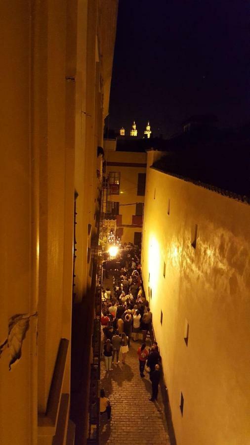 Coqueto Apartmento Centro - San Julian Sevilla Kültér fotó